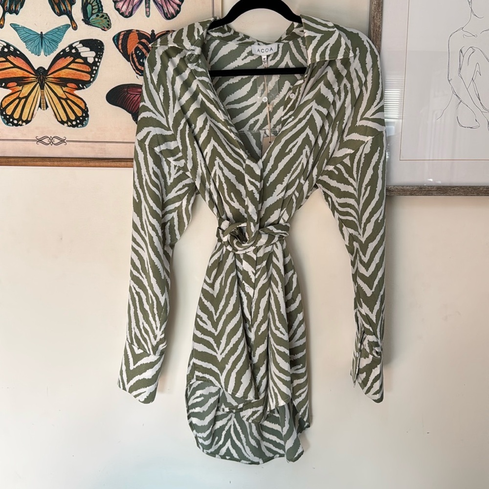 Green mini zebra style party dress